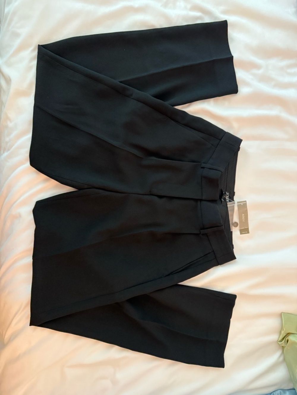J Crew Essential Pant in City Crepe